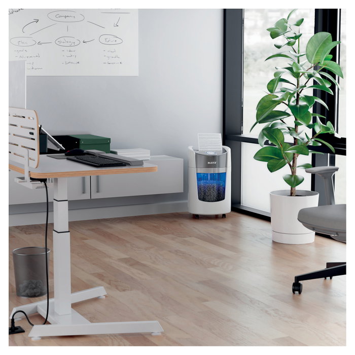 LEITZ IQ OptiMax Small Office 350 Destructora de papel Microcorte P-5, Blanco LEITZ IQ OptiMax Small Office 350 Destructora de papel Microcorte P-5, Blanco