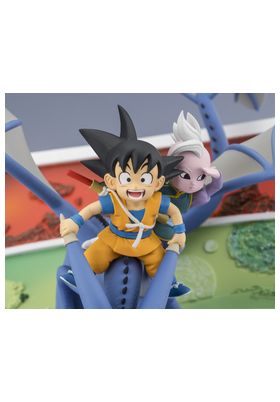Bandai Tamashii Nations Figuarts Zero Son Goku (mini) & Supreme Kai (mini) Welcome to the Great Adventure!
