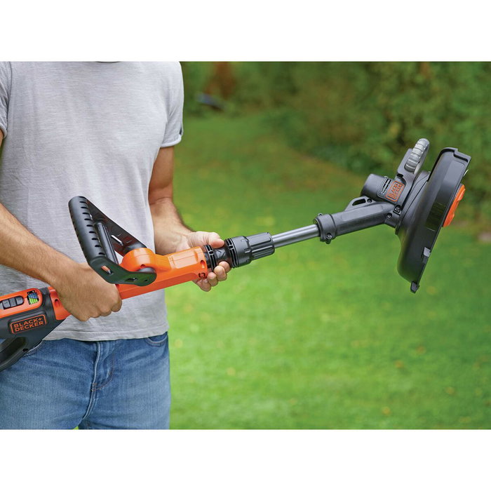 Black + Decker STC1820EPC Cortadora inalámbrica 18 V Black + Decker STC1820EPC Cortadora inalámbrica 18 V
