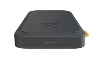 Xtorm FS5101U Batería Externa Power Bank Negro 10000 mAh, Carga Rápida Quick Charge 3.0 hasta 20W, 2x USB-C + 1x USB-A, Pantalla LCD