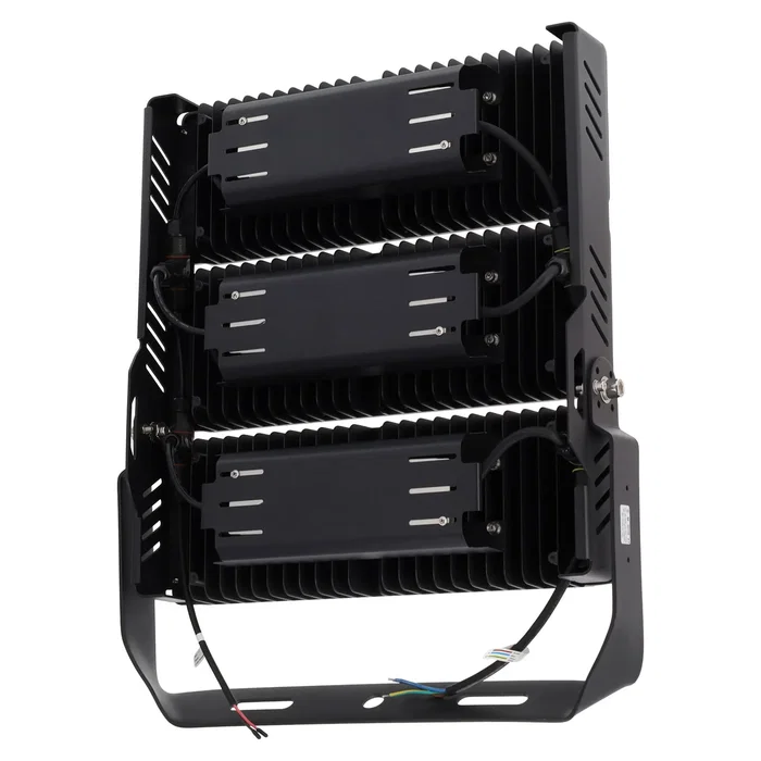 Proyector LED Stadium para Estadios, 750W, 112500 Lumenes, Driver Meanwell 1-10V, IP65, Philips 3030, Angulo 60°, Vida Util 100000 Horas