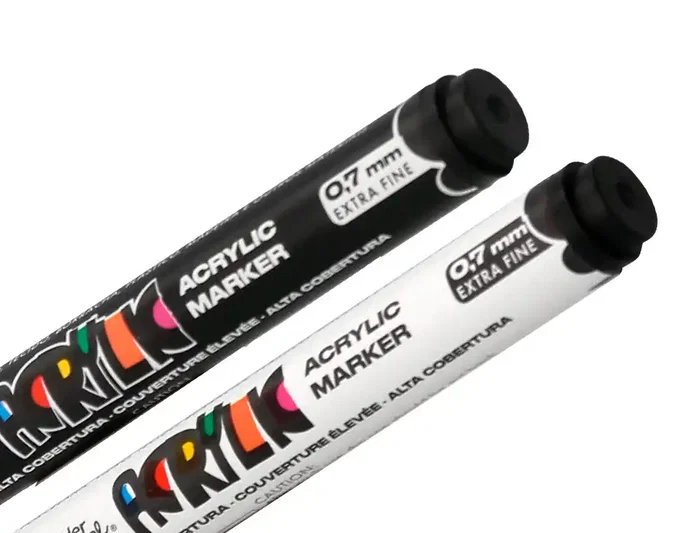 Liderpapel Rotuladores Acrylic Base Agua Todo Tipo de Superficie Punta Fina 0,7 mm Caja de 4 Perfiladores Blanco y Negro
