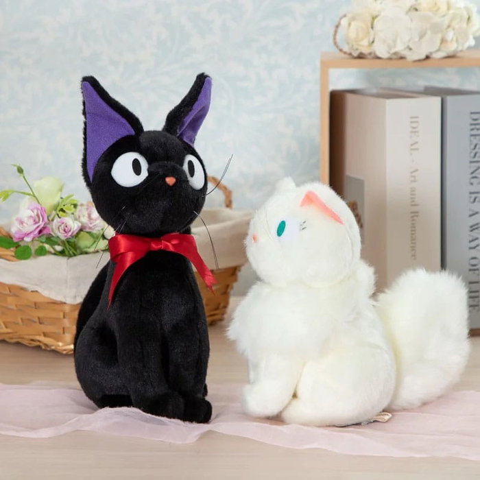 Majo no Takkyubin Figura de peluche Jiji Sitting M 32 cm Majo no Takkyubin Figura de peluche Jiji Sitting M 32 cm