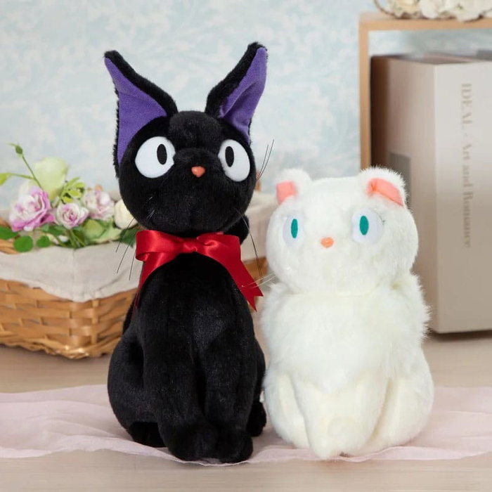 Majo no Takkyubin Figura de peluche Jiji Sitting M 32 cm Majo no Takkyubin Figura de peluche Jiji Sitting M 32 cm