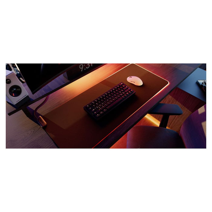 HYTE CNVS Alfombrilla de ratón para juegos XXL, Negro, para Gaming, con USB y Retroiluminación LED