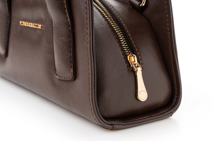 Vince Camuto Bolso Chocolate Brown Cuero de Polivinilo Marrón