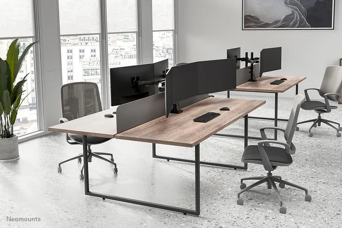 Neomounts DS60-600BL3 Soporte para 3 Monitores de hasta 27" con Brazo de Escritorio, Ajuste de Inclinación, Rotación y Giro Completo, Quick-Fix, VESA 75/100, Negro