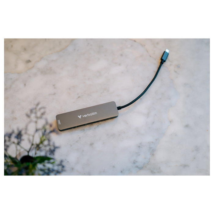 Verbatim USB-C Essentials Multi-Port Hub 6 Puertos con Lector de Tarjetas