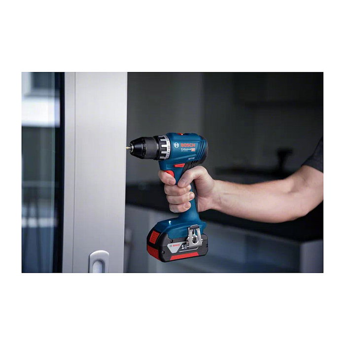 Bosch GSR 18V-45 Atornillador/Taladro Inalámbrico con 2 Baterías de 2,0 Ah y L-BOXX 136
