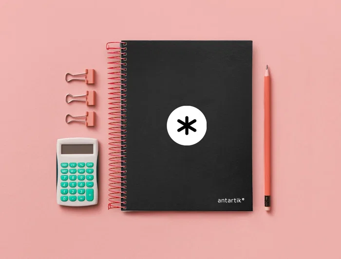 Antartik Cuaderno espiral micro A5 120 hojas cuadro 5mm 90gr tapa forrada negro