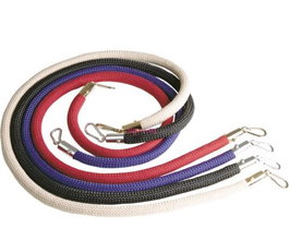 Cuerda negra de 1.5 m con enganche dorado