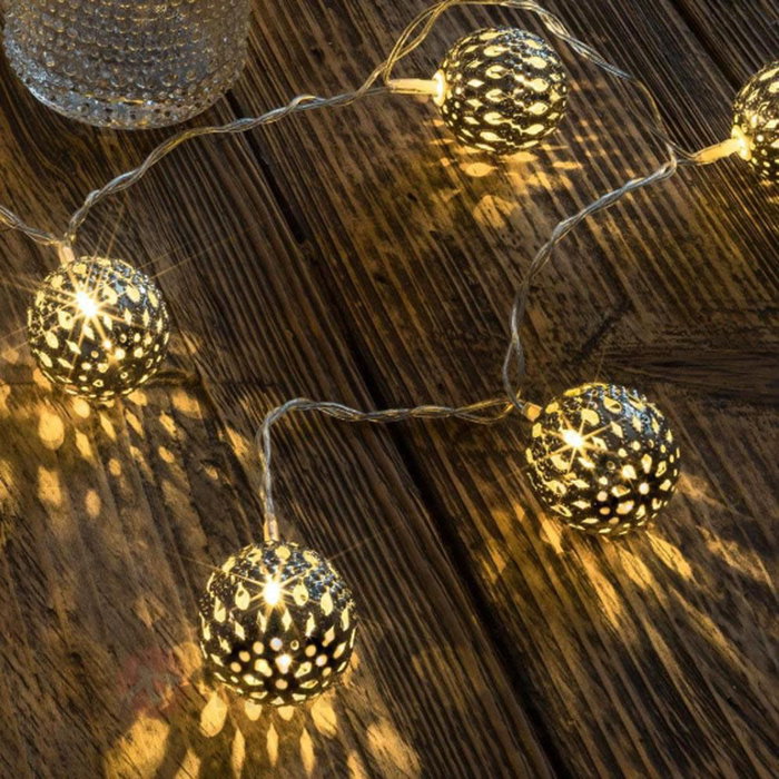 Decorative Lightning Guirnalda a Pilas 1.30m Plata Función Fija con 10 LEDs Blanco Cálido, Pilas 2xAA No Incluidas, Uso Interior IP20