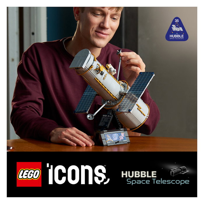 LEGO Icons 11382 Hubble Space Telescope
