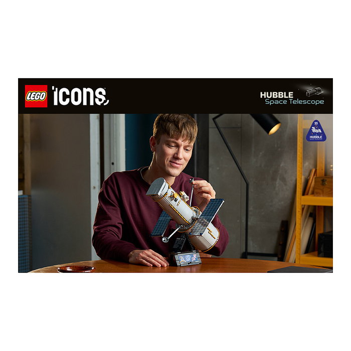 LEGO Icons 11382 Hubble Space Telescope