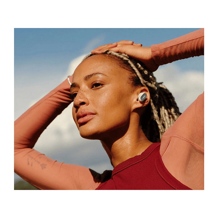 Bose QuietComfort Ultra Auriculares True Wireless Inalámbricos Bluetooth 2da Generación con Cancelación Activa de Ruido para Llamadas y Música, Color Gris Blanco