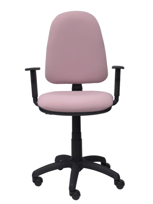 Silla de oficina Aýna con mecanismo Contacto permanente básico tapizada con Tela color Rosa pálido. Equipada con Base poliamida negra, Brazos 1D y Ruedas de nailon 50 mm