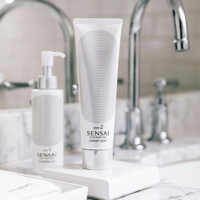 Sensai Silky Purifying Creamy Soap 125 ml - Jabón Facial Cremoso Limpiador y Purificante para Piel Normal, Seca y Mixta