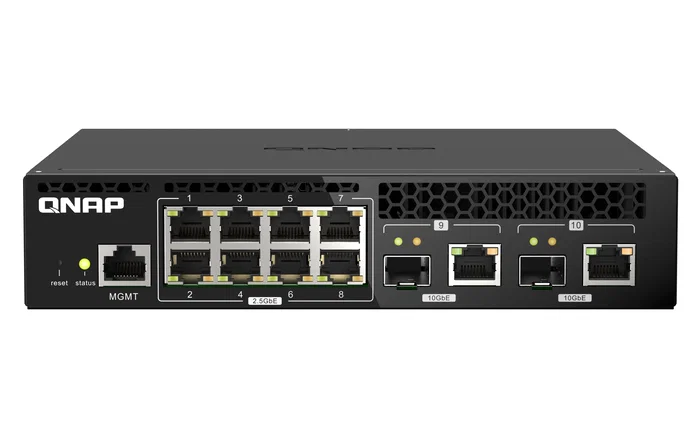 QNAP QSW-M2108R-2C Switch Gestionable de 2,5 GbE y 10 GbE QNAP QSW-M2108R-2C Switch Gestionable de 2,5 GbE y 10 GbE