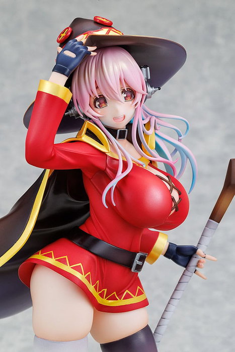 Super Sonico x Konosuba Estatua PVC 1/7 Super Sonico Megumin collaboration Ver. 25 cm