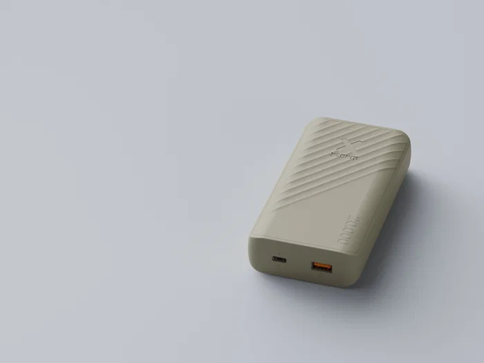 Xtorm XG2202 Power Bank Batería Externa 20000 mAh con Carga Rápida 15W, 2 Puertos (USB-A y USB-C), Color Beige, Para Smartphones, Auriculares