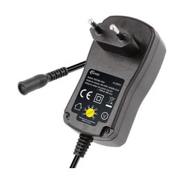 Nimo Alimentador electrónico regulable 3V-12V 1500mA