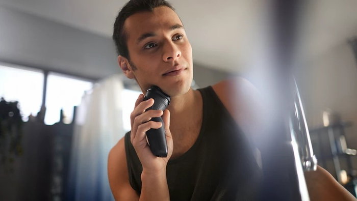 Philips S1141/00 Shaver Series 1000 con cuchillas PowerCut y cabezales 4D flexibles, Negro intenso