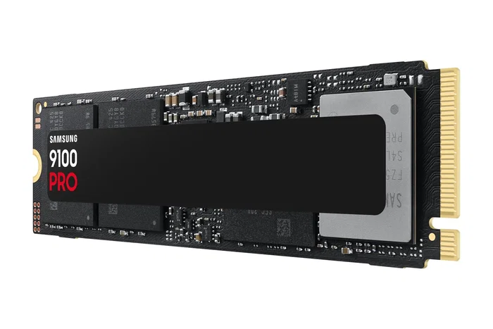 Samsung 9100 PRO 4 TB M.2 NVMe PCIe 5.0 SSD
