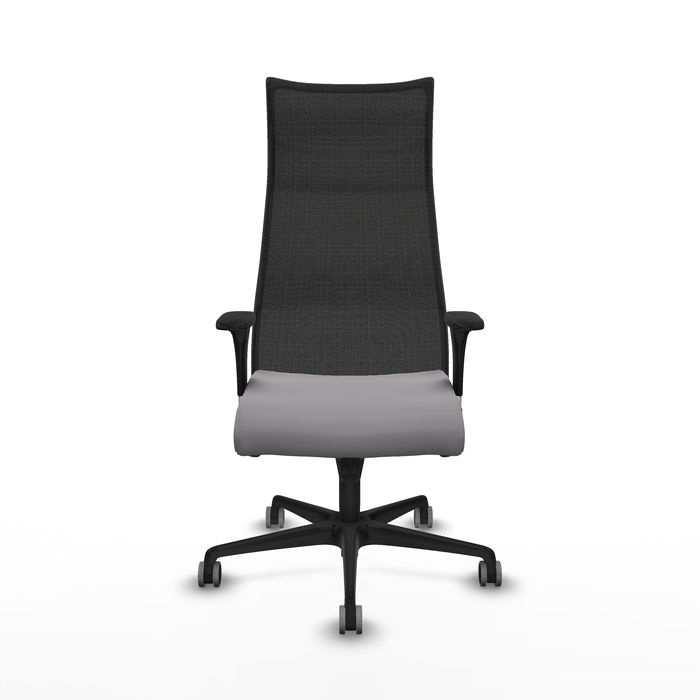 Sillón Albacete con mecanismo Sincro tapizada con Similpiel color Gris y malla color Negro. Equipado con Base nailon negra, Brazos 1D y Ruedas 65 mm parqué