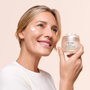 Shiseido Benefiance Wrinkle Smoothing Cream Estuche 3 piezas Crema Facial 50 ml + Sérum 10 ml + Crema de Noche 15 ml