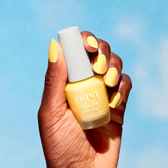 OPI Nature Strong Esmalte de Uñas de Origen Natural #Make My Daisy 15 ml - Hasta 7 Días de Duración y Brillo - Vegano