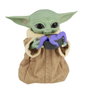 Figura Animatrónica Hasbro Grogu El Mandaloriano con Sonidos y Movimientos, Accesorio Cuenco, Cuchara, Galleta y Pomo Palanca, 23 cm