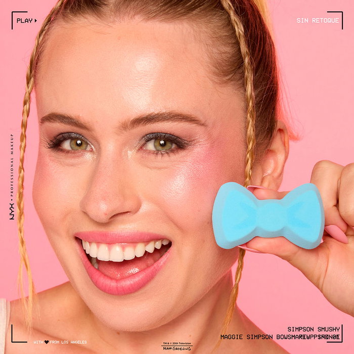 NYX Professional Makeup Edición Limitada The Simpsons - Esponja de Maquillaje Maggie Simpson, Difumina Base Líquida, Crema y Polvos - 1 Unidad