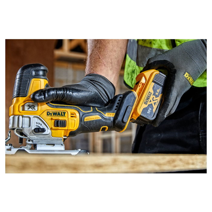DeWALT Sierra de Calar DCS335N-XJ, Sin Batería, 2 kg