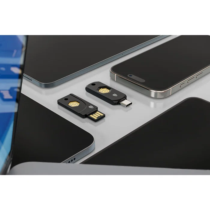 Kensington VeriMark NFC+ Llave de seguridad USB-C y NFC FIDO2 Nivel 2