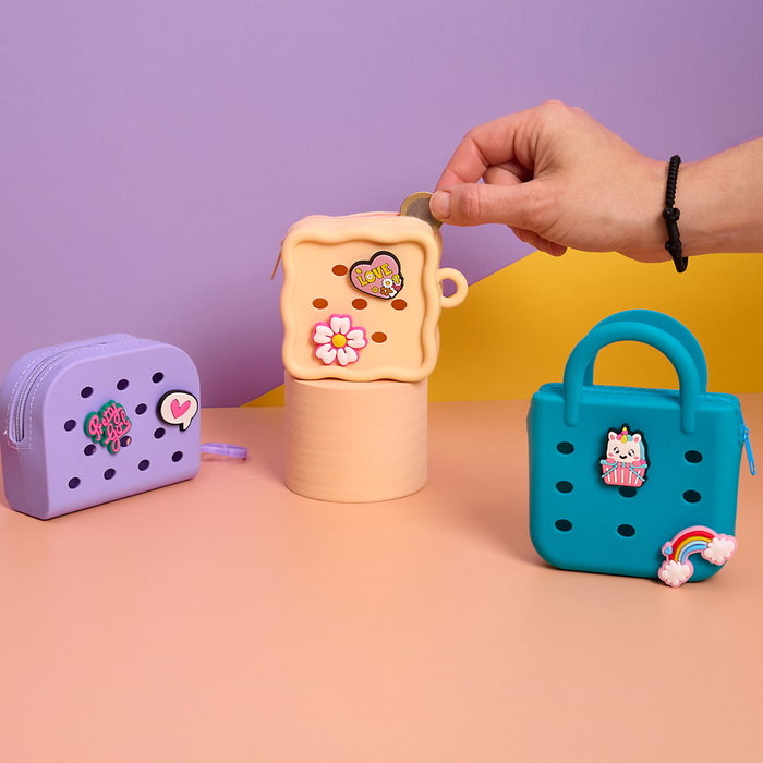 The Concept Factory Monedero Pequeño Silicona Con Charms Lila, Crema, Turquesa