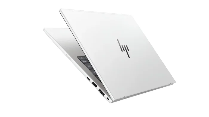 HP EliteBook 8 G2i 14 WUXGA Intel Core Ultra 7 32GB 512GB SSD Windows 11 Pro Plata