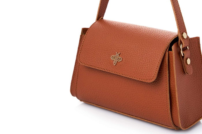 Lucky Bees Bolsa de Hombro Marrón Cuero de Polivinilo Elegante y Práctica 23x10x15 cm