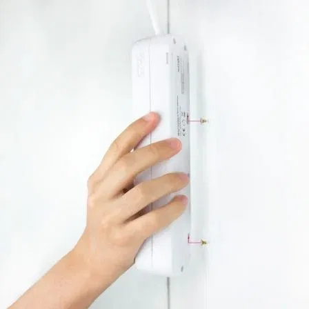 Nano Cable Regleta con Interruptor 10.38.0003, 3 Tomas de Corriente, Cable 1.4m, Blanca