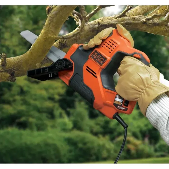 Black + Decker Sierra de 500W Scorpion Autoselect