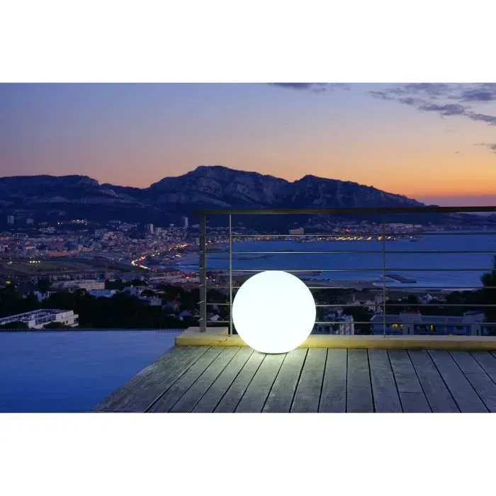 Lumisky Bola luminosa de alambre para LED afuera Bobby White Ø60cm Culot E27