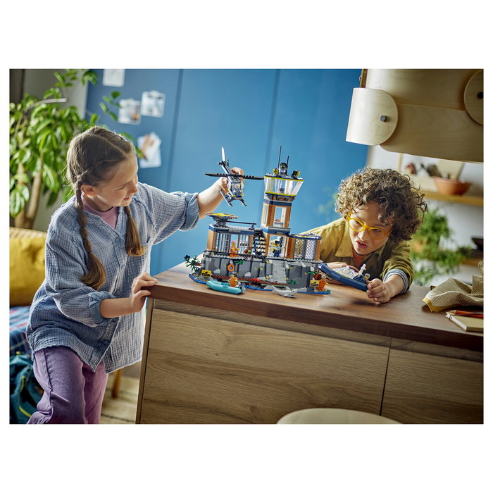 LEGO City 60419 Isla Prisión de la Policía, Estación de Policía en Isla Prisión, Juego de Construcción 980 Piezas para Niños +7 Años LEGO City 60419 Isla Prisión de la Policía, Estación de Policía en Isla Prisión, Juego de Construcción 980 Piezas para Niños +7 Años