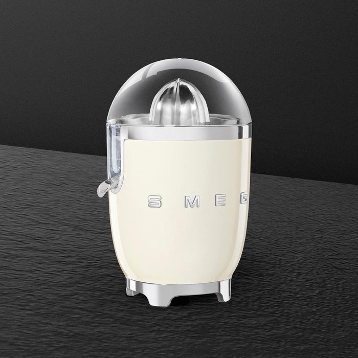 Smeg Exprimidor de Cítricos CJF11CREU Crema Smeg Exprimidor de Cítricos CJF11CREU Crema