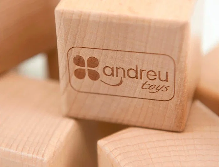 Andreutoys Juego Didactico 10 Cubos Sensoriales con Sonido Madera