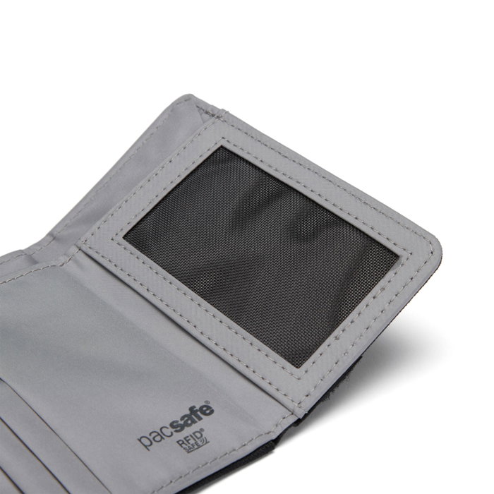 Pacsafe RFIDsafe Trifold Wallet black Pacsafe RFIDsafe Trifold Wallet black