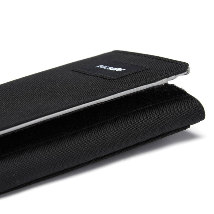 Pacsafe RFIDsafe Trifold Wallet black Pacsafe RFIDsafe Trifold Wallet black