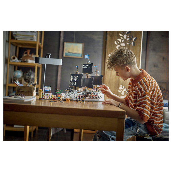 Lego Barco de la Marina de Garp 75646 ONE PIECE Netflix Edition