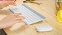 Logitech MK470 Combo Teclado Español y Ratón Inalámbrico Blanco