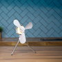 Lifetime Air Ventilador de sobremesa recargable con mando, 4 velocidades, Blanco