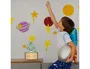 Wondee Lámpara de Noche Personalizable con Forma de Dinosaurio para Bebés - Luz Nocturna Infantil con Kit de Letras, Alimentación por USB-C y Pilas, Madera Sostenible