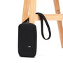 Pacsafe RFIDsafe Tech Crossbody Negro